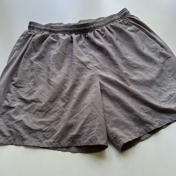 Nike Dri Fit Running Short w Liner Mens XL 6 inseam - Picture 1 of 12